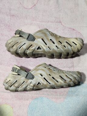 Crocs Echo Marbled Clog Moonlight Men's Size 11 Slip On Sandal